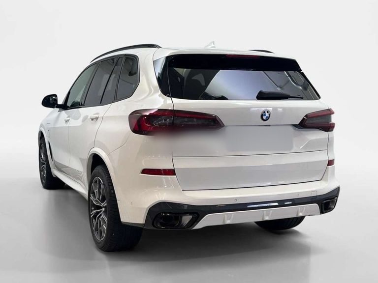 BMW X5 xDrive45e M Sport - photo 2