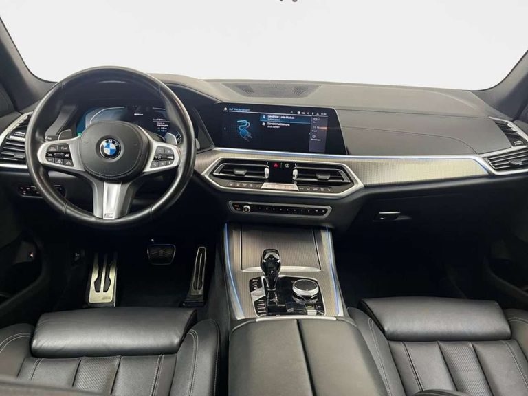 BMW X5 xDrive45e M Sport - photo 8
