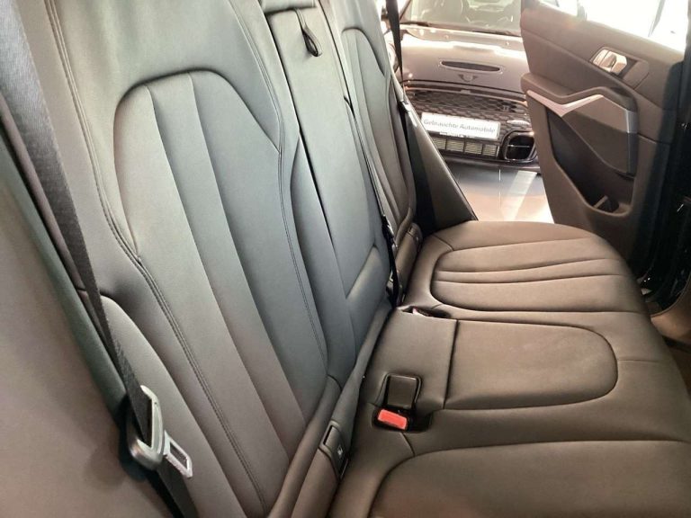 BMW X5 xDrive45e - photo 11