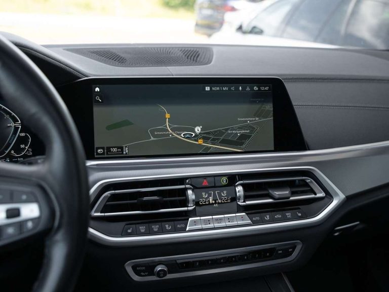 BMW X5 xDrive45e xLine - photo 11