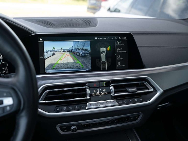 BMW X5 xDrive45e xLine - photo 12