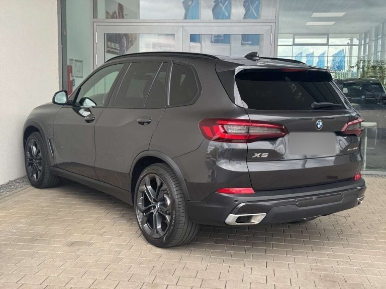 BMW X5 xDrive40d - photo 3
