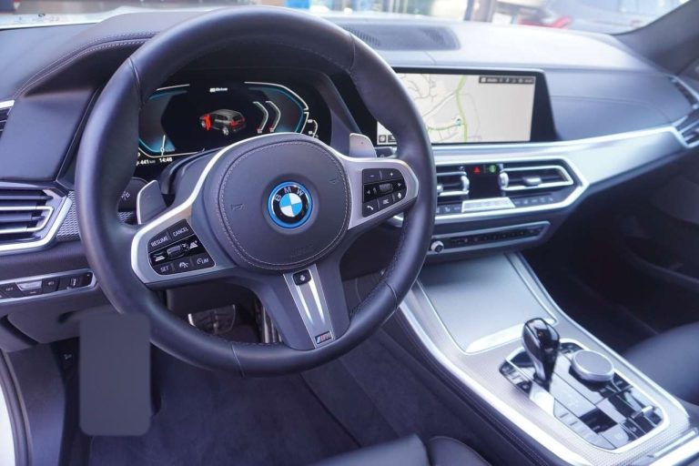 BMW X5 xDrive45e M Sport - photo 5