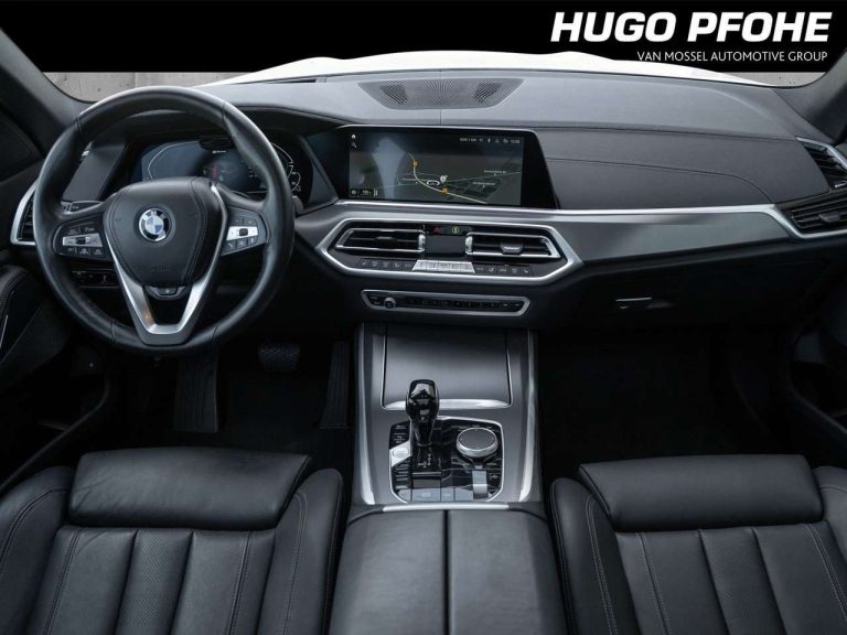 BMW X5 xDrive45e xLine - photo 5