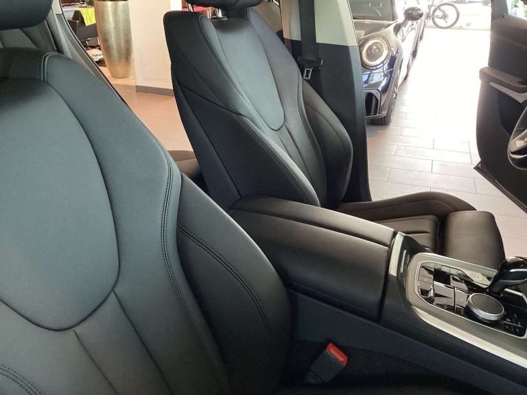 BMW X5 xDrive45e - photo 9