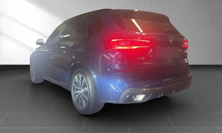 BMW X5 xDrive45e M Sport - photo 4