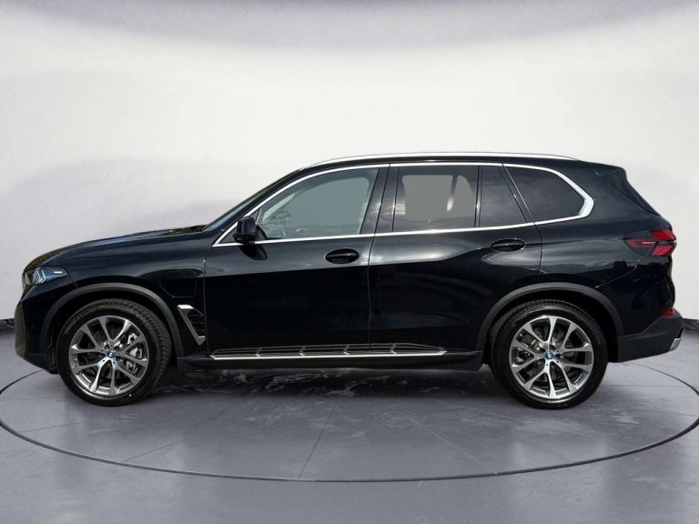 BMW X5 xDrive50e - photo 3