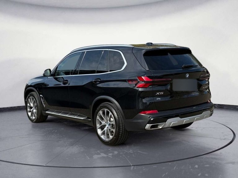 BMW X5 xDrive50e - photo 4