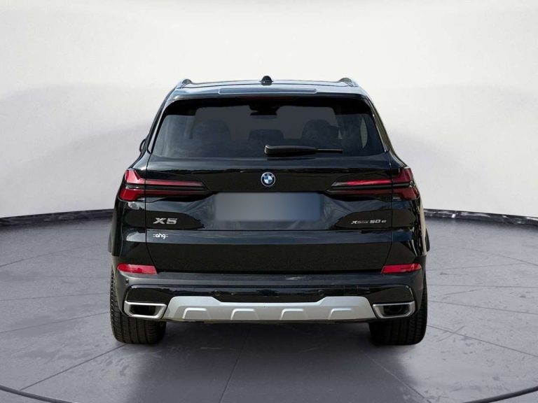 BMW X5 xDrive50e - photo 5
