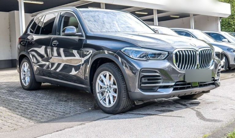 BMW X5 xDrive45e