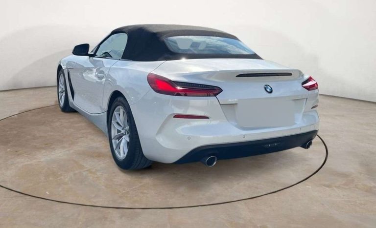 BMW Z4 sDrive20i Advantage - photo 2
