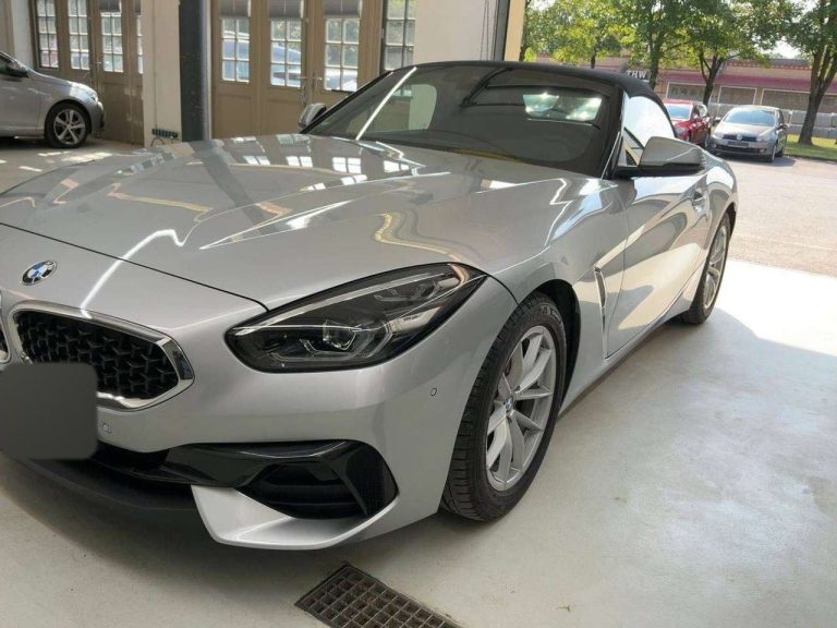 BMW Z4 sDrive20i Sport Line - photo 3