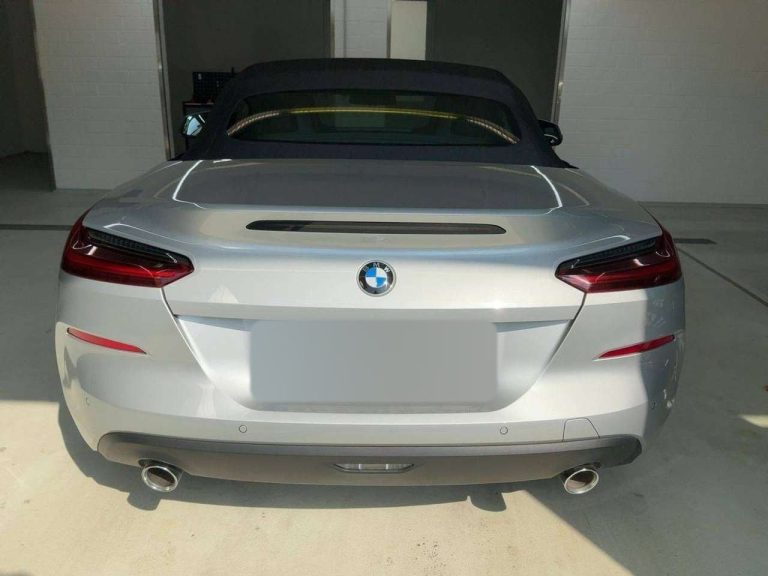 BMW Z4 sDrive20i Sport Line - photo 9