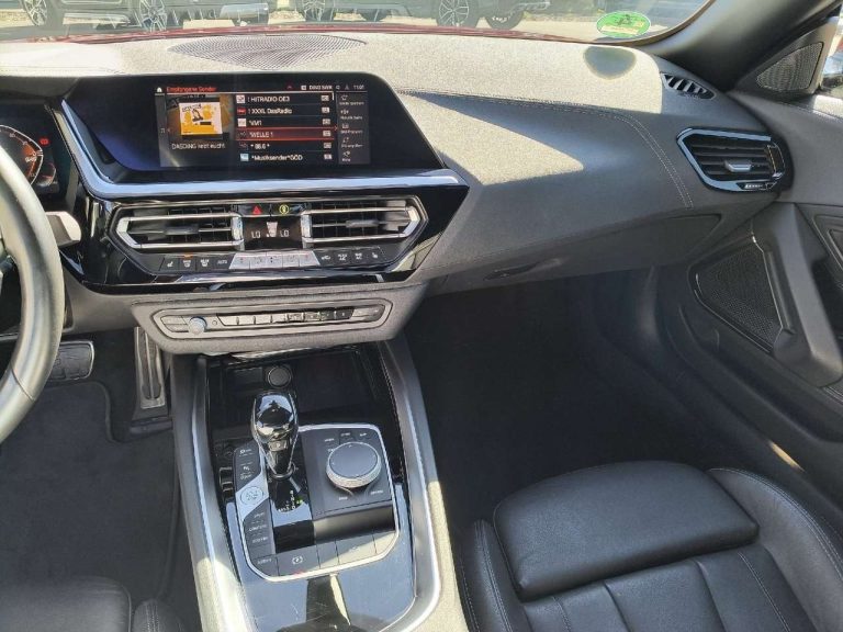 BMW Z4 sDrive20i M Sport - photo 9