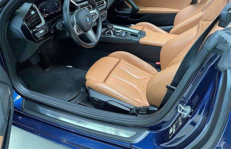 BMW Z4 sDrive20i Sport Line - photo 9