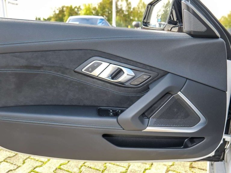 BMW Z4 sDrive20i M Sport - photo 11
