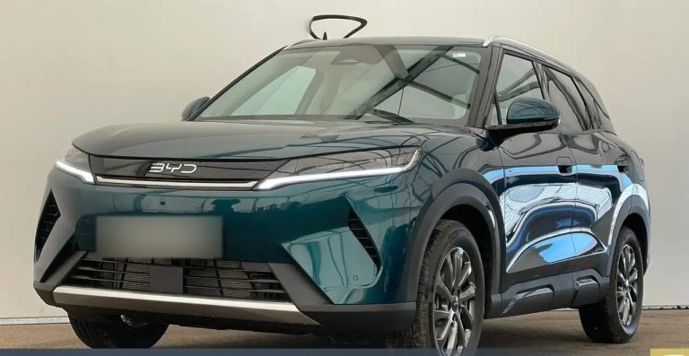 BYD Atto 2 DM-i Boost