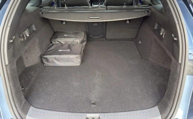 BYD Seal 6 DM-i Touring Comfort - photo 13