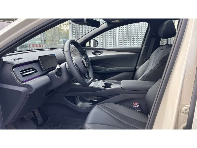 BYD Seal 6 DM-i Touring Comfort - photo 8