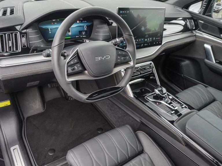 BYD Tang Flagship 4WD - photo 9