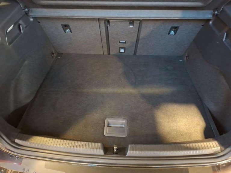 Cupra Born e-Boost 231 ch - photo 10