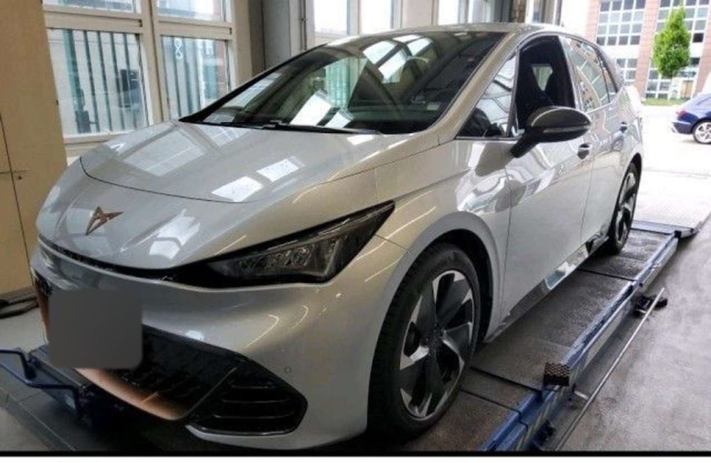Cupra Born 62 kWh 204 ch