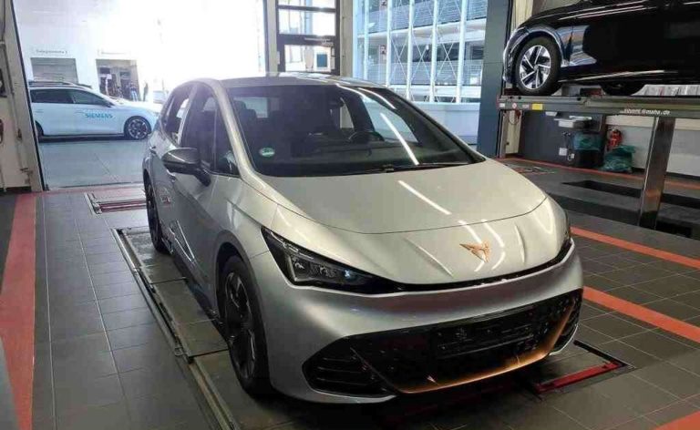 Cupra Born e-Boost 231 ch