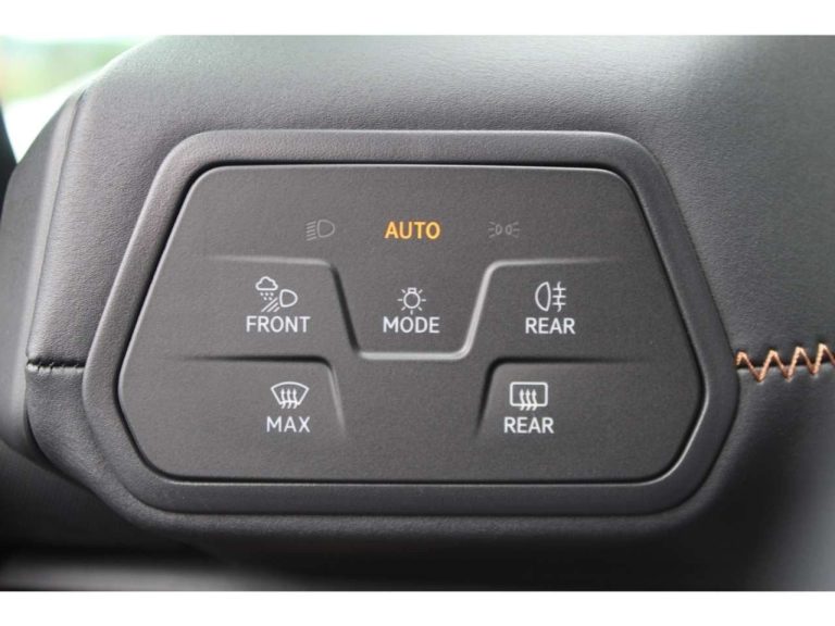 Cupra Born 58 kWh - photo 9
