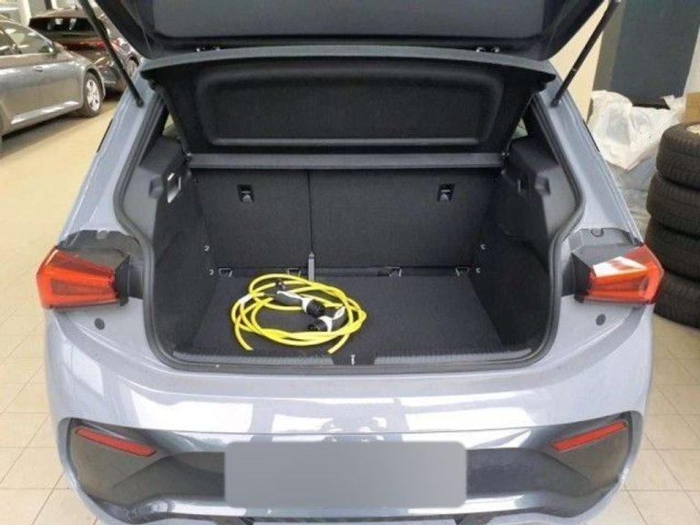 Cupra Born 62 kWh - photo 9