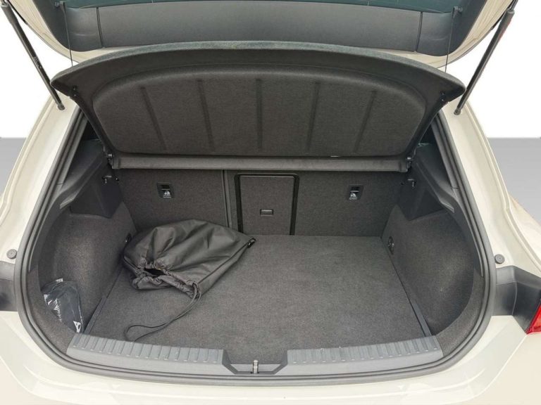 Cupra Leon 1.4 e-Hybrid VZ DSG - photo 13