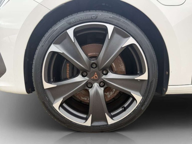 Cupra Leon 1.4 e-Hybrid VZ DSG - photo 14
