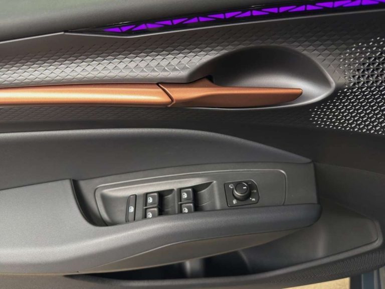Cupra Raval Endurance Edition Dynamic Plus - photo 11