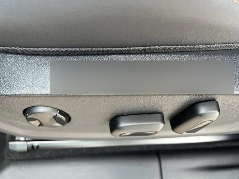 Cupra Terramar 1.5 e-Hybrid - photo 8