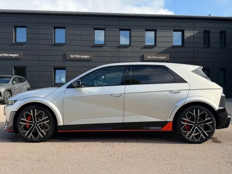 Hyundai IONIQ 5 N 84 kWh AWD - photo 3