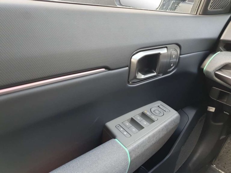 Kia EV4 81 kWh Earth - photo 10