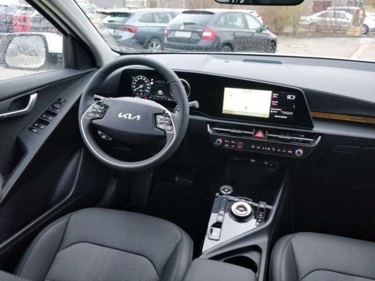 Kia Niro 1.6 GDI Plug-in Hybrid - photo 7