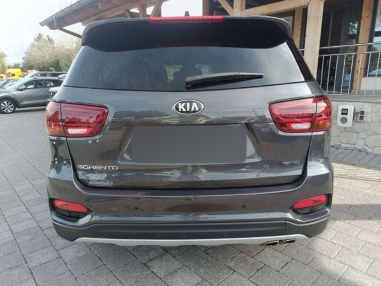 Kia Sorento 2.2 CRDi AWD GT-Line - photo 4