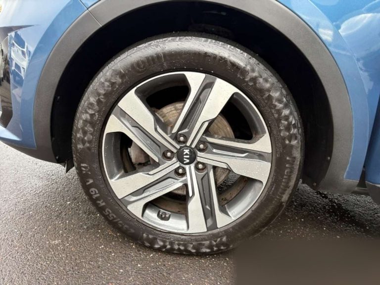 Kia Sorento 1.6 T-GDI Plug-in Hybrid AWD Platinum - photo 12