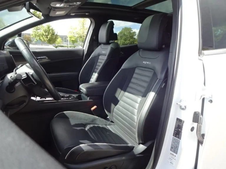 Kia Sportage 1.6 T-GDI Plug-in GT-Line 4WD - photo 13