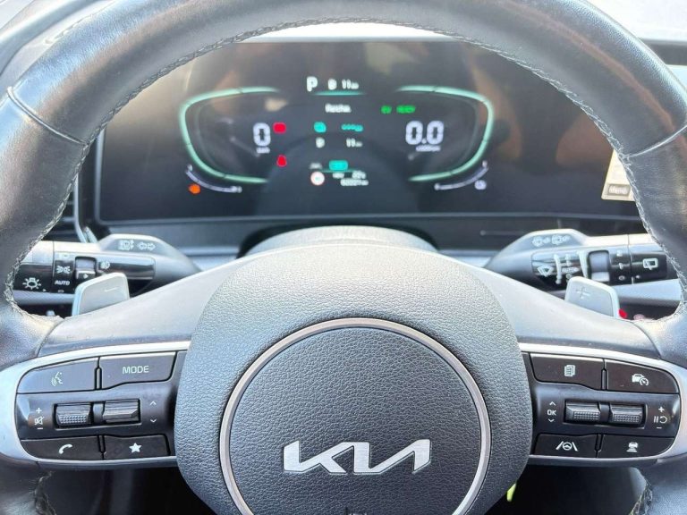 Kia Sportage 1.6 T-GDI Plug-in Hybrid 4WD - photo 14