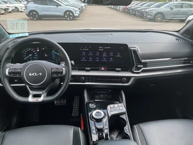 Kia Sportage 1.6 T-GDI Plug-in 4WD GT-Line - photo 3