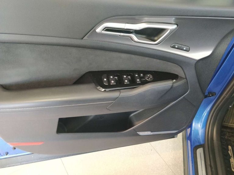 Kia Sportage 1.6 T-GDI Plug-in Hybrid AWD GT-Line - photo 7
