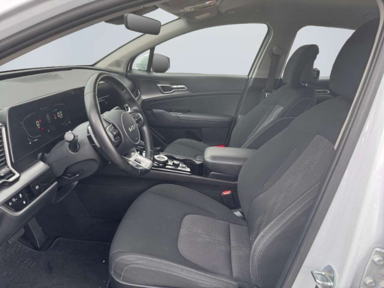 Kia Sportage 1.6 T-GDi Plug-in 4WD - photo 8