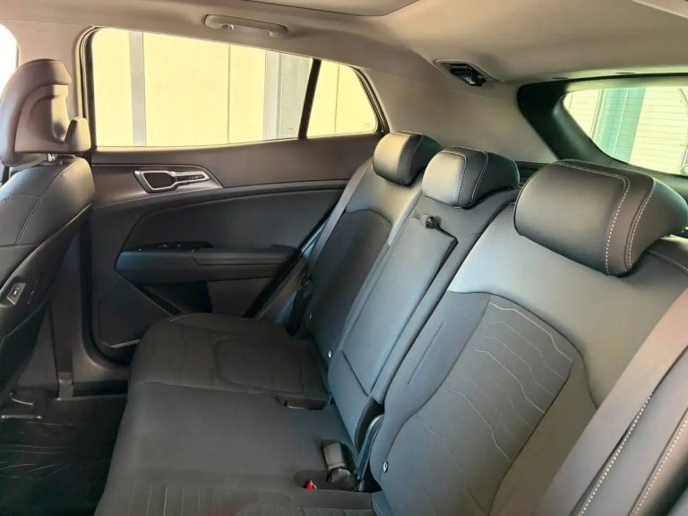 Kia Sportage 1.6 T-GDI PHEV Spirit AWD - photo 10