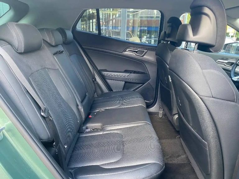 Kia Sportage 1.6 T-GDI PHEV Spirit - photo 4