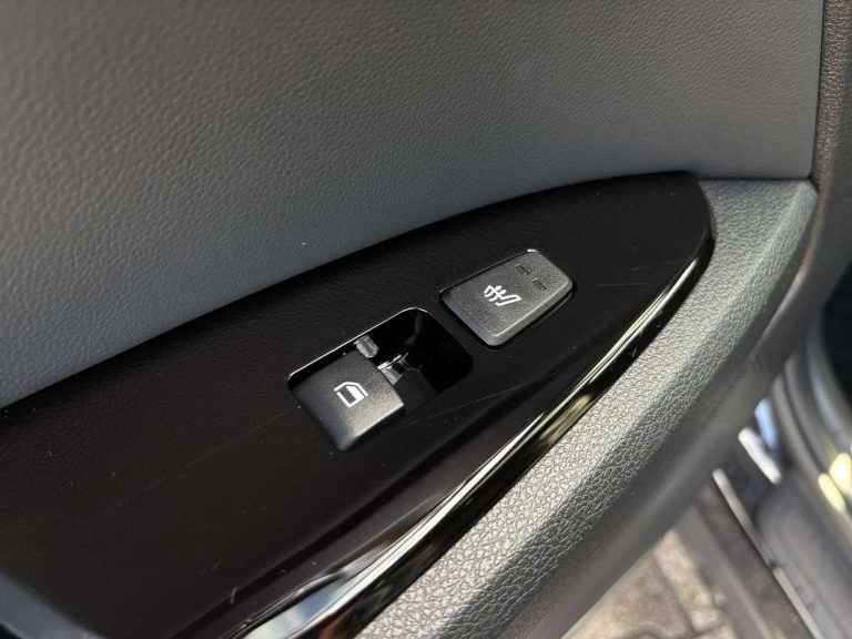 Kia Sportage 1.6 T-GDI Hybrid Spirit - photo 14