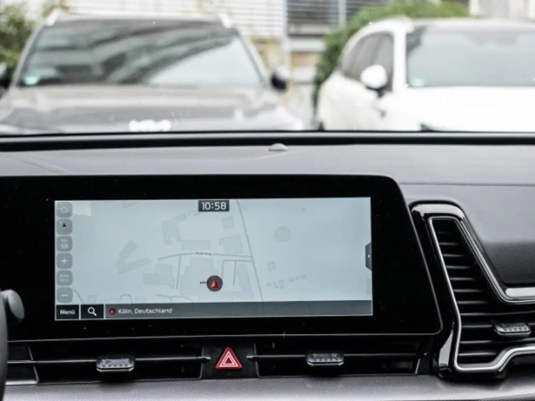 Kia Sportage 1.6 T-GDI Plug-in Hybrid 4WD - photo 9