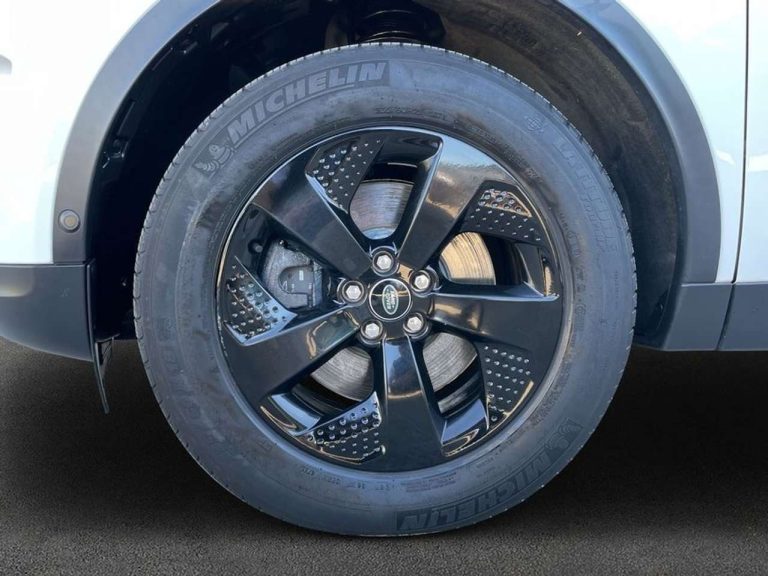 Land Rover Discovery Sport P300e S - photo 17