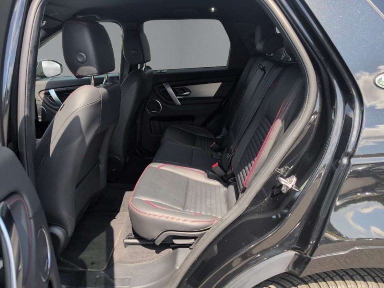 Land Rover Discovery Sport P300e R-Dynamic SE - photo 13