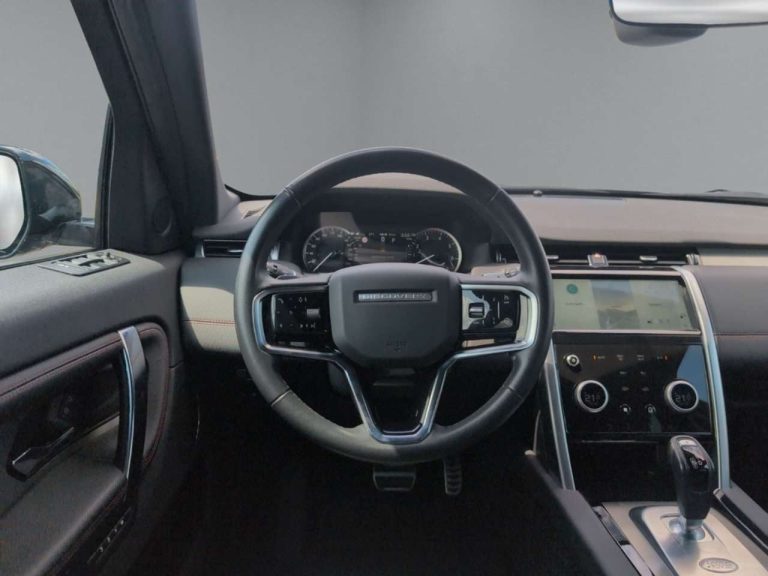 Land Rover Discovery Sport P300e R-Dynamic SE - photo 16